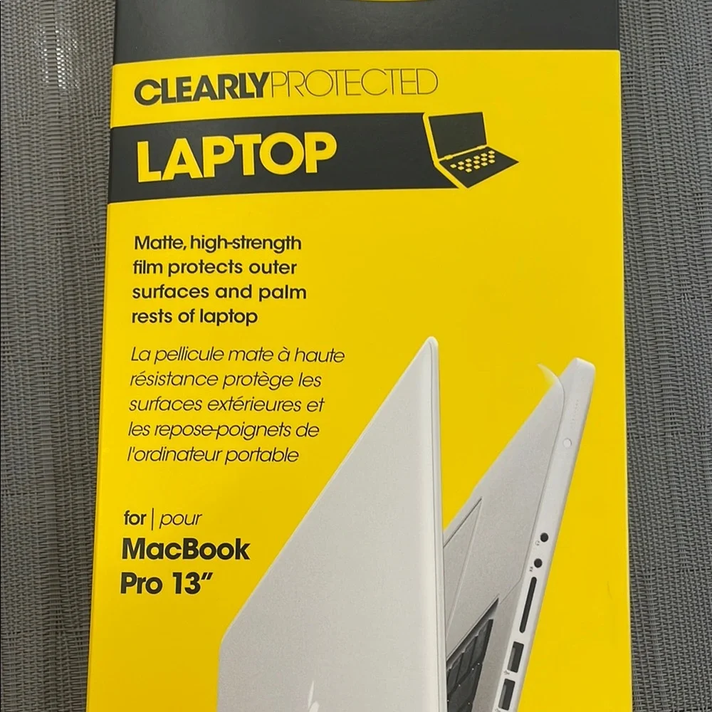 NIB OtterBox Clearly Protected MacBook Pro 13” Laptop Protector Film Cover